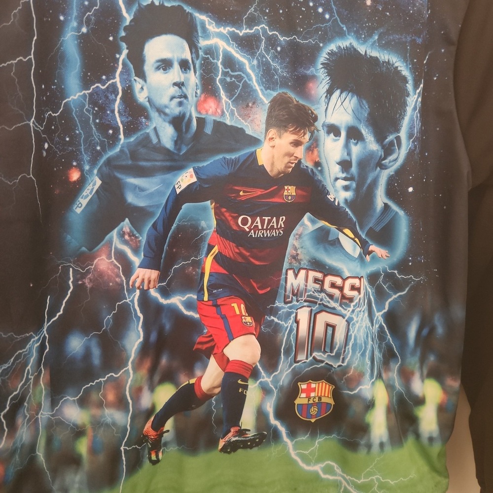 FCB Messi Sweatshirt Hoodie Youth Size XL Black Soccer Qatar Airways Graphic - Picture 2 of 5